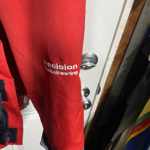 Precision Mountaineering Blk/Red jacket. SIZE 2XL - Picture 8 of 10